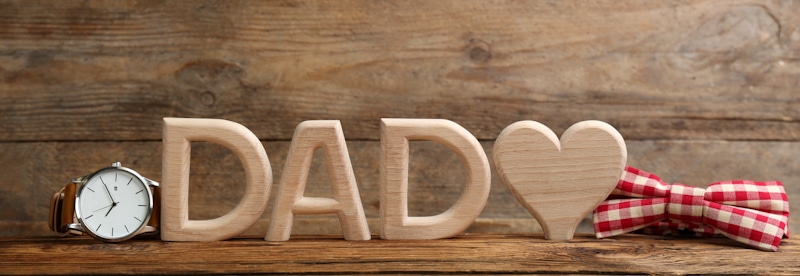 dad sign in wooden letters