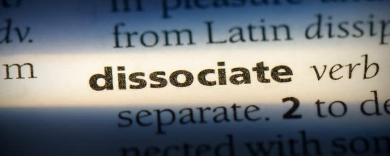 dissociate-vs-disassociate-how-to-use-each-one-correctly