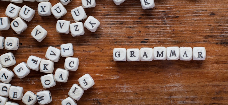grammar spelled with dices