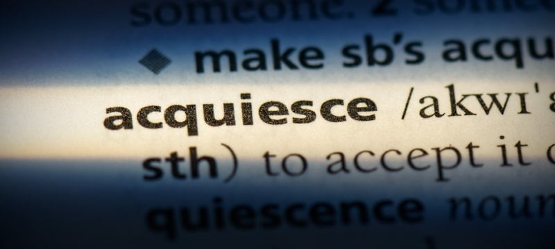 acquiesce in the dictionary